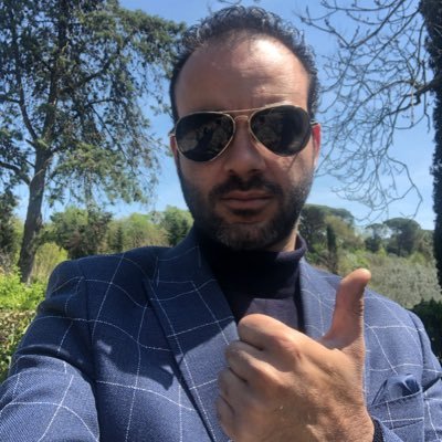 Dr. , Imprenditore , Ex Politico locale (a gratis) anzi, pagando di tasca propria per gli altri,(#politicipagliacci) (#politiciFalsi) combatto le ingiustizie !