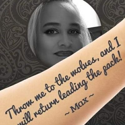 Colderthananice's profile picture. I'm too complex to explain!