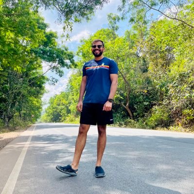 azadazzu's profile picture. Googler, Proud Indian, Secular and Bleeds blue!