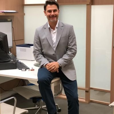 HansNoah200626's profile picture. I'm trying to save life