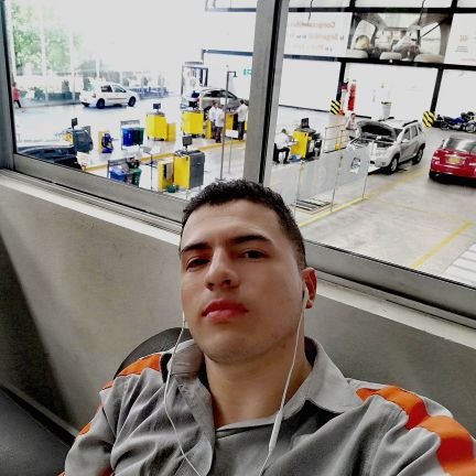 liansanchex's profile picture. 