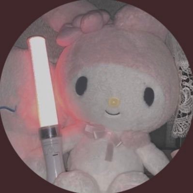 r_n717's profile picture. 成人済み♡🎲＆📚、♥️＆♠️、🥷、🤧