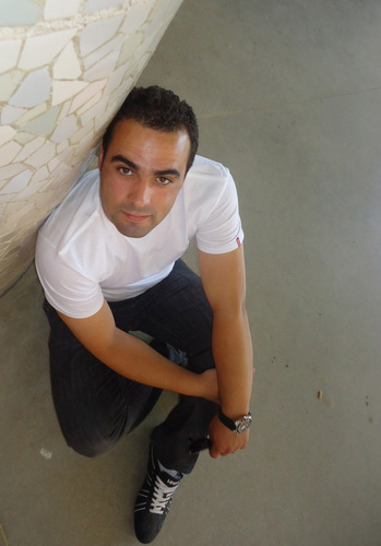 JCarlos_Martos's profile picture. Arquitecto Técnico por vocación, futuro I.T.I. por necesidad y enamorado de la vida por obligación. Me gusta fijarme metas para estar en un continuo desafío