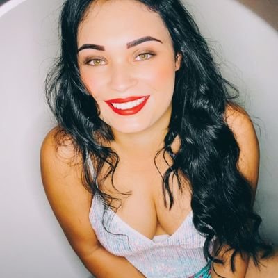 Desde 2009 criticando por aqui. Perfil antigo banido, então cá estou!
Instagram: jeferrazspfc