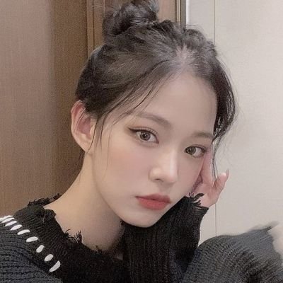 𝖓𝖔𝖙 𝖗𝖊𝖆𝖑 ||⭒۟ 00 fromis_9's cutie swag dancer and rapper, 이채영.