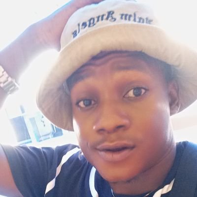 Esv_eghosa's profile picture. 