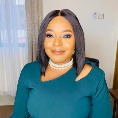 Mother | Energy and Corporate lawyer | Wife | IG @theeverydayaccessoriesshop