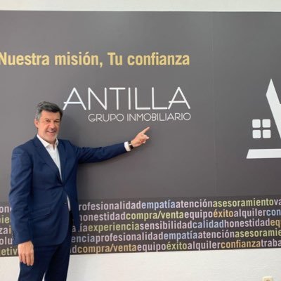 Socio fundador de ANTILLA Real Estate - ANTILLA Grupo Inmobiliario