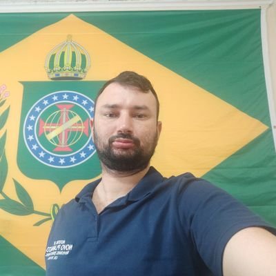 Pró Deus, Pró Vida, Pró Armas. Anti-WOKE, Anti-ESG, PTfóbico e também um robô 🤖 🔫🔫🇧🇷🇮🇱🇺🇸