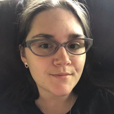 Biology Major. Gamer. Cosplayer. Bookworm. Outdoorswoman.