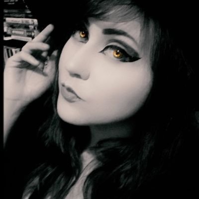 glassAlbatr0ss's profile picture. 30 | Negative & Violent | Life is a Catch-22