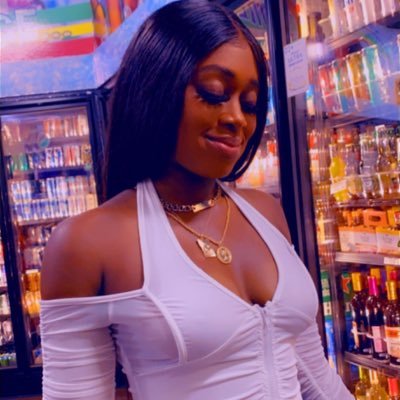 Reniqua23's profile picture. 26  | St.Thomas USVI 🇻🇮🌴| College Student 📚|