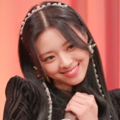 LoveforYuna's profile picture. @Yunafor24hours  @MOONGAEfor24HRS