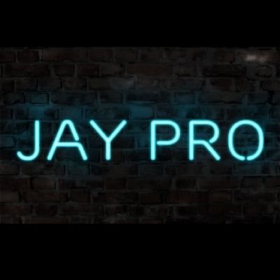 Je fais des vidéos de jeux vidéos et j'aime vous faire partager ce que YouTube peut nous faire rire #TeamJayPro #TeamFCROdBM1997 https://t.co/h78Mdnovf1