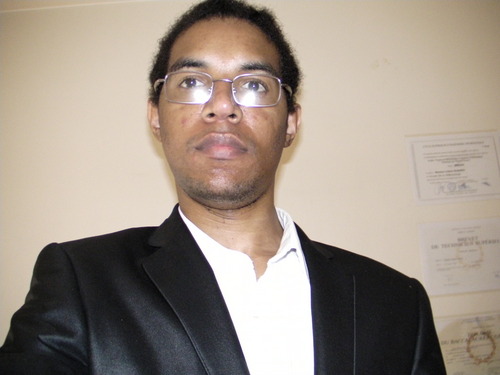 Geek Ingénieur en Informatique Indépendant. Après 5 ans de CDI j'ai monté mes boites dont www.BLIRANDO.biz pour l'Informatique et www.BLIRANDO.com pour le BIO
