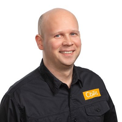 PekkaPippuri's profile picture. #esteettömyys asiantuntija, aktiivisesti mukana erilaisissa esteettömyyttä edistävissä hankkeissa ja erikoistunut #hissi #kevythissi ja #porrashissi asioihin.