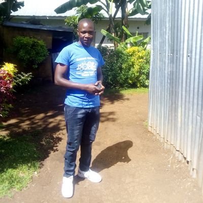 EEduato's profile picture. politics