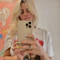 Nessa (@vee_em_oh) 's Twitter Profile
