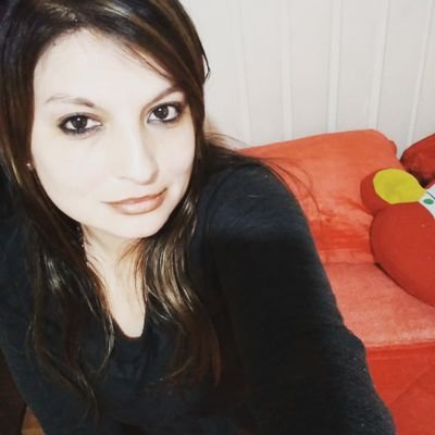 guionista de series , escritora , madre de 2 hijos hermosos , estudiante de tecnico en enfermeria y guardia de seguridad..https://t.co/sumdLTGO35