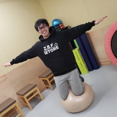 子ども〜高齢者まで幅広く指導!運動における活動や考え方を発信!ジュニア期の身体作りメニュー紹介はインスタに✨(https://t.co/PgUd0Ar4at)/理学療法士/JSPO-AT/PHIピラティスインストラクター/NPO法人(就A) @npo_zeroも運営 /