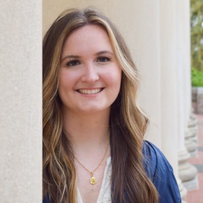 abbythom13's profile picture. 