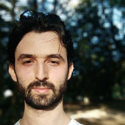 Tri campeão do bairro de par ou ímpar, jogador de pedrinha na água aposentado e sem noção por natureza