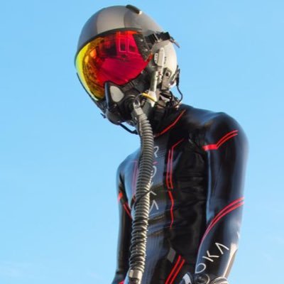 Gear enthusiast (wetsuits, sportbiker leathers and more), roleplayer, writer. Alt personas: Extractor, Guy InGear, Pilot Jock