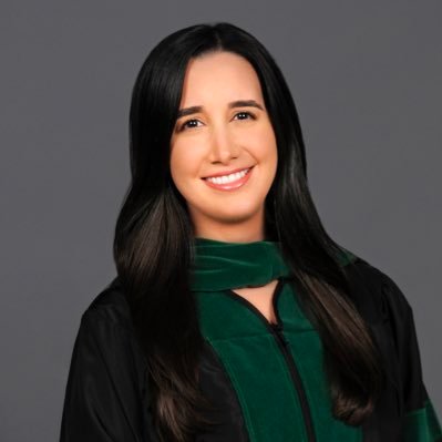 CFernMPH's profile picture. GI fellow @CleveClinicFL 💩 IM @nyulangone | Passionate about #Mentorship and #PublicHealth | #LatinasInMedicine