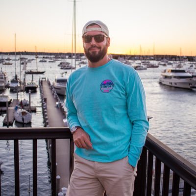 actual_storey's profile picture. I used to make the news. Now I make the weather.