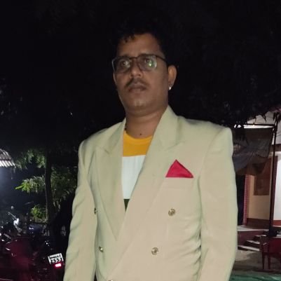 pawan_mkm's profile picture. 🧞Looking at the world through colored glasses.