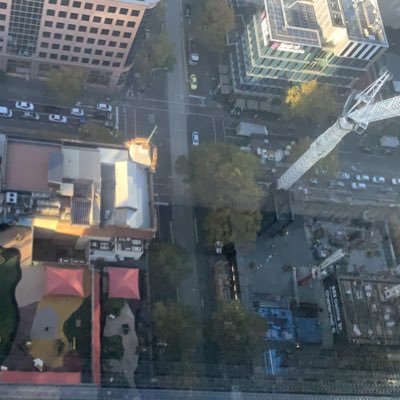 arif49585033's profile picture. 