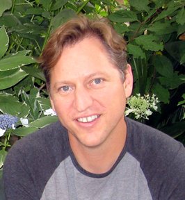 swimcrocs's profile picture. Writer. Adventurer. Lout.