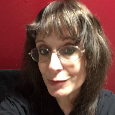 Joyce is a writer, entertainment guru, and a hell of a chick. @25yearslatersite.com, Blue Rose Magazine, https://t.co/oeVOnjKNw8, etc.