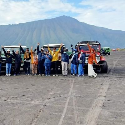 Paket Wisata Batu Malang
#opentripbromo #privatetripbromo #jeepbromo
