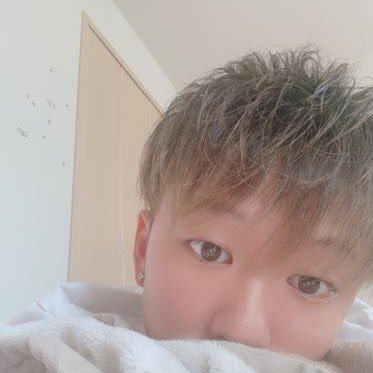 よければフォローお願いします🙇‍♂️たまーに配信したりせんかったり… SMGしか使えまてん