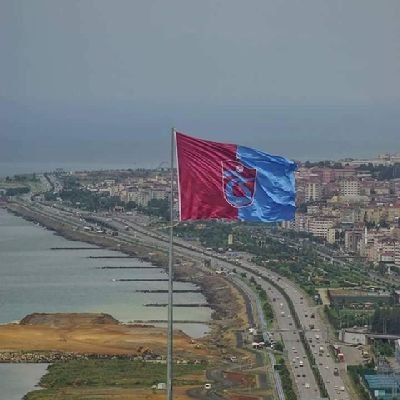 TRABZONSPOR ❤️💙

Anti-istanbul