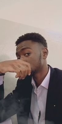 Outiskil's profile picture. morningstar 🔥✨