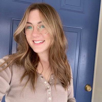 aaddiiaa's profile picture. 