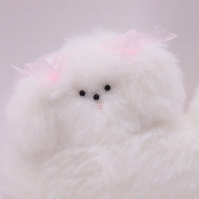 ⋆求心顔のふしぎかわいいぬいぐるみを作っています⋆作ったぬいぐるみたちは数ヶ月に一度オンラインショップにて販売しています⋆(一部非売品)オーダー等は承っておりません🙇🏼カプセルトイ・LINEスタンプ発売中です🥛