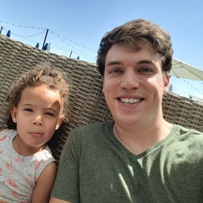 Frontend/Backend -
Javascript all around -
Always learning and growing -
Started a freelance agency.
https://t.co/EuWNWNe9b4