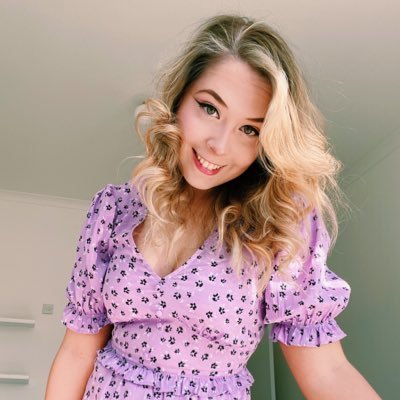 Senior Content Designer for Hilton Hotels 👩🏼💻, Amateur Photographer 📸, Piscean ♓️