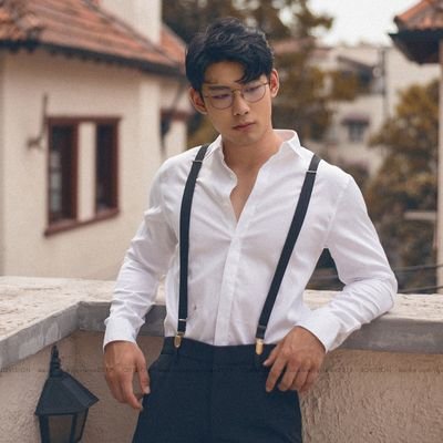 Ivanhove2's profile picture. Only men here