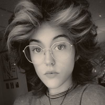 ya_girl_luce's profile picture. she's a witch!!!  (I'm she) 🌟♉🧹
She/Her 
I did colorguard for a long time, so I can catch hands 😤
¯\_(ツ)_/¯