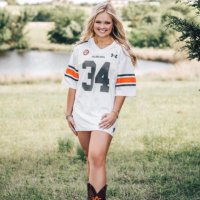 meg (@meghanhughess) 's Twitter Profile Photo