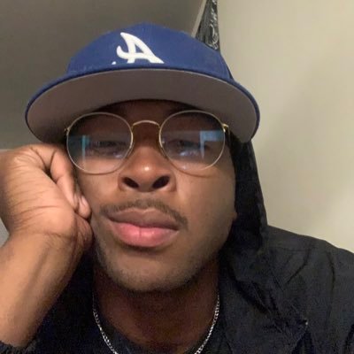 🤷🏽♂️ Ya President 2036. #GSU23 #statenotsouthern IG: yo.unclerell