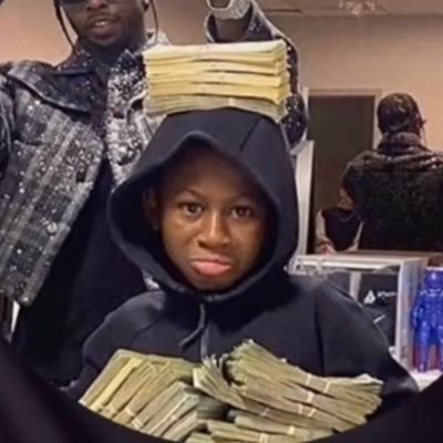 Wassam add me on Xbox if u wanna run 2k gta Fortnite and some more game my name Tyson cranks