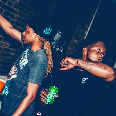 #SweetbayLafamiliaVet👆🏽 #SoLoVisualz🔴 #Trio731🔥#KeepWatchOvaMePopz🖤💙