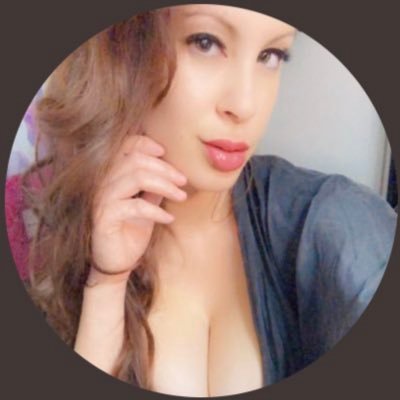 Talia__DA's profile picture. There is not one person who knows me, even just a little bit, who is confused about where my mom sits in my life. I care for my mother in such an incredible way