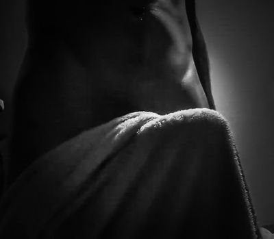 CamiSw18's profile picture. Hombre dispuesto a cumplir fantasías 🔥😈
32 años - Profesional - 1.68 - 18 🍆