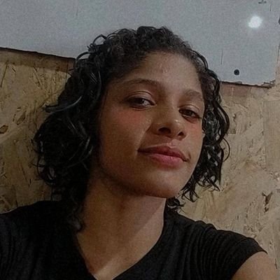 Adrii_Castiillo's profile picture. 🌈🌈🌈